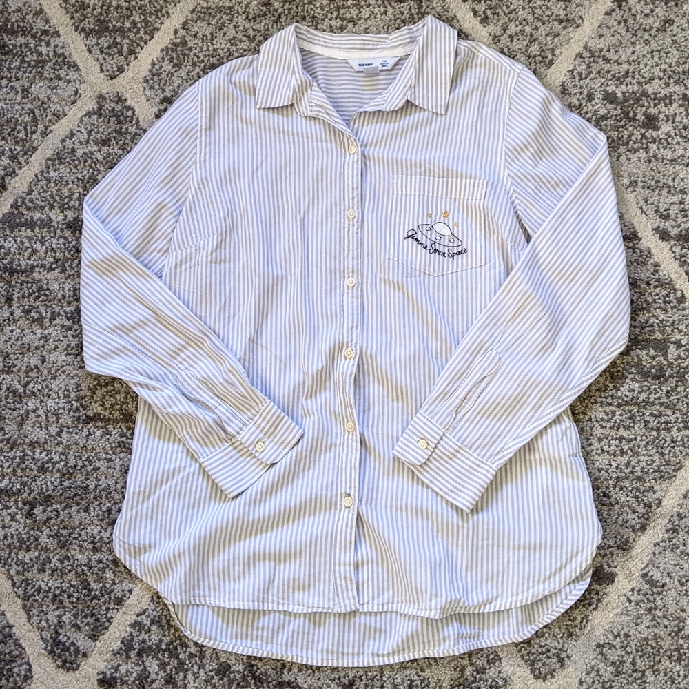 Old Navy Gimmie Space Striped Button Down …